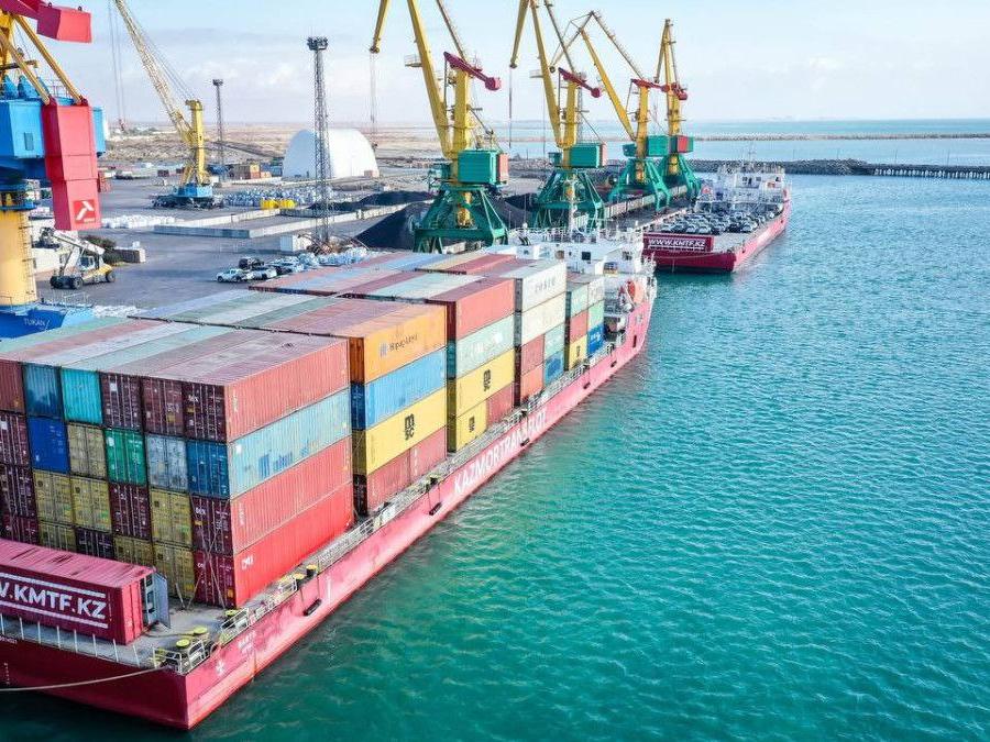 Container ship at a Caspian port berth